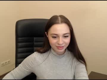 girl Hardcore Sex Cam Girls with milllie_brown